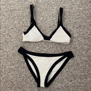 L space color black bikini set